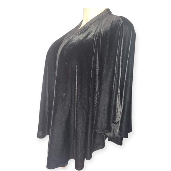 dressbarn Elegant Black Women's Poncho - Picture 2 of 5